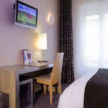 מלון Mercure Centre 4*
